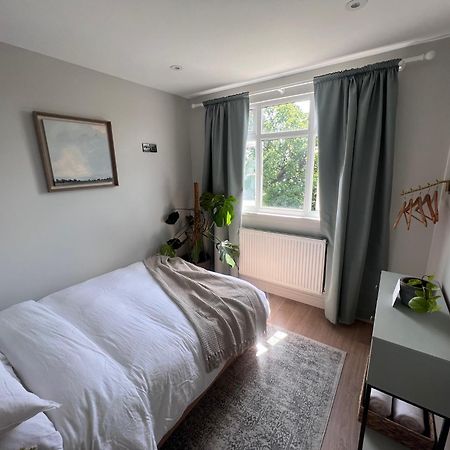 The Oak View Διαμέρισμα Γουάτφορντ Εξωτερικό φωτογραφία